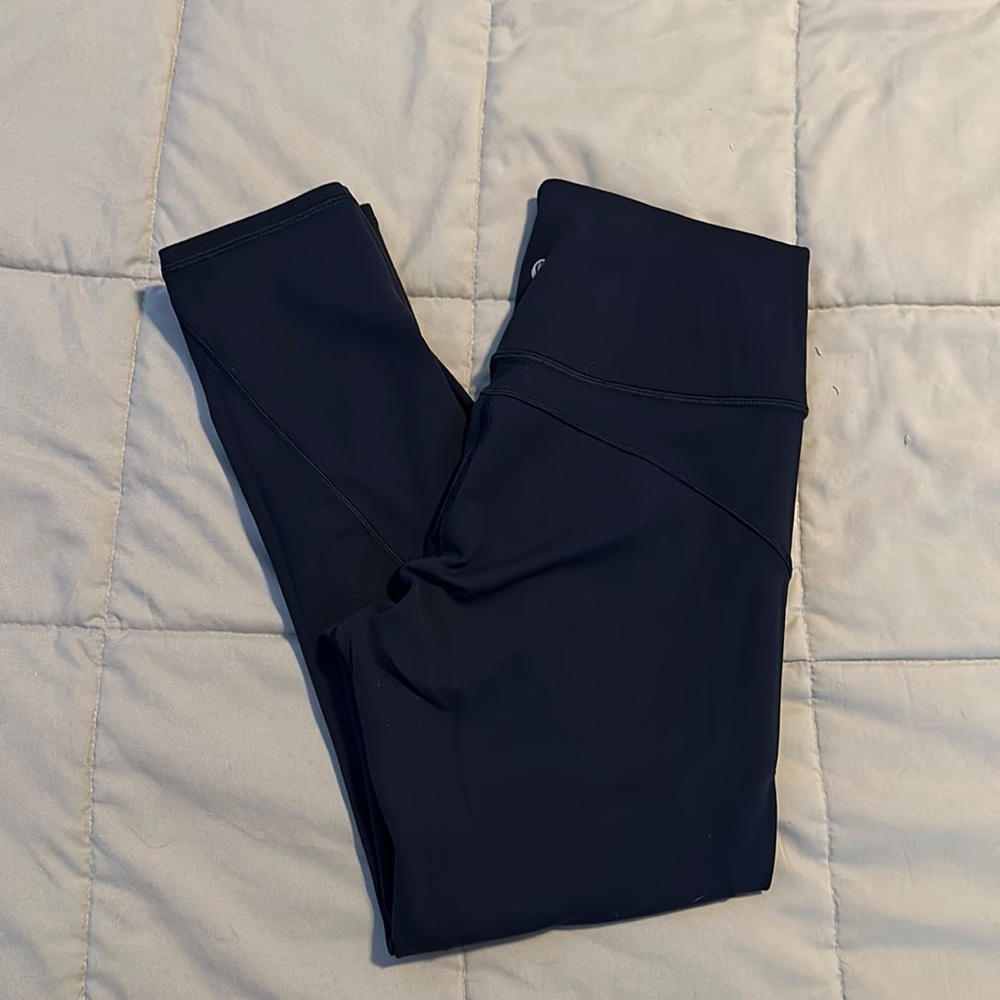Lululemon In Movement Hi-Rise Crop 23”